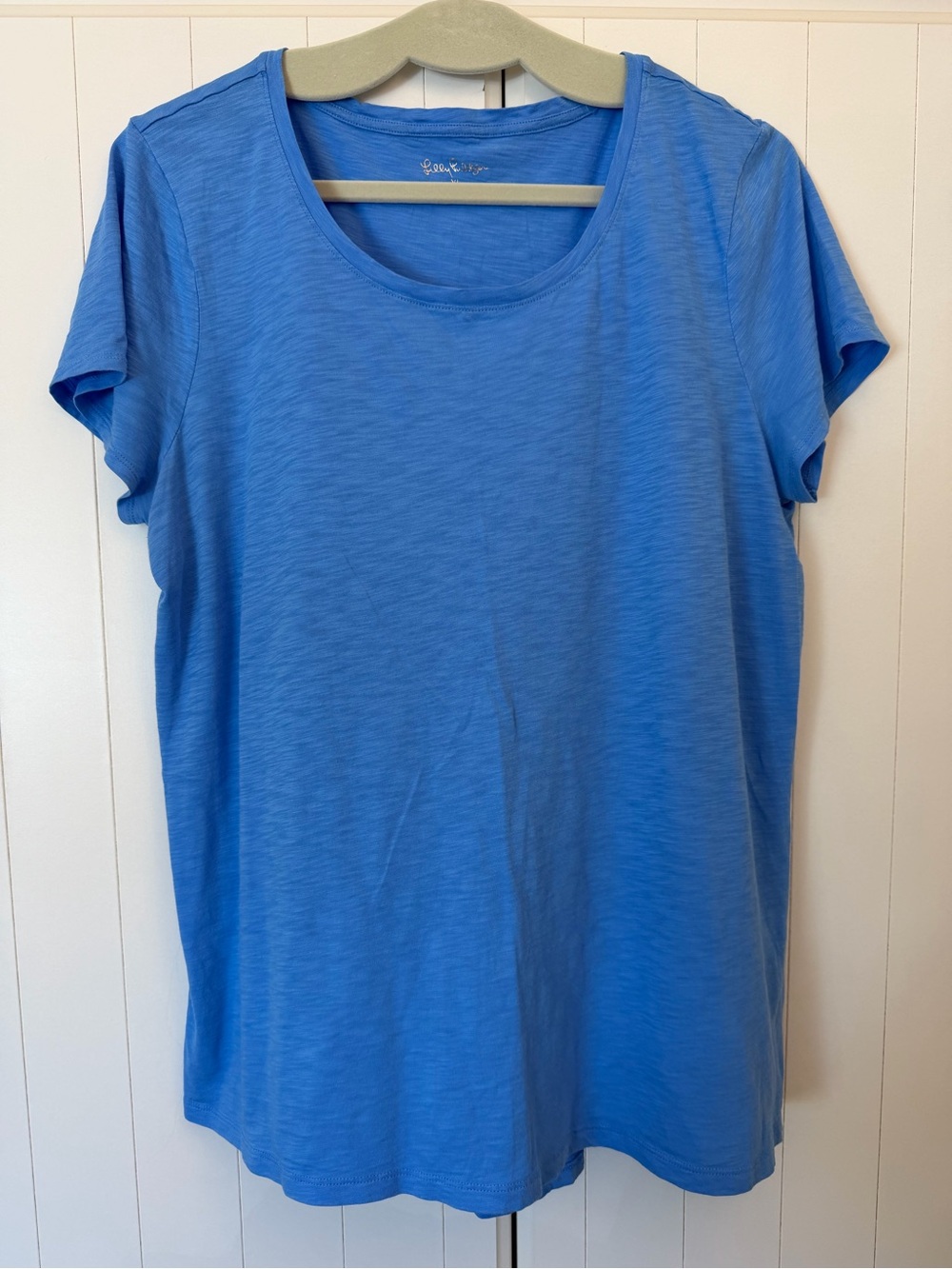 Lilly Pulitzer Etta XL EUC Short Sleeve Scoop Neck Tee - Bright Blue